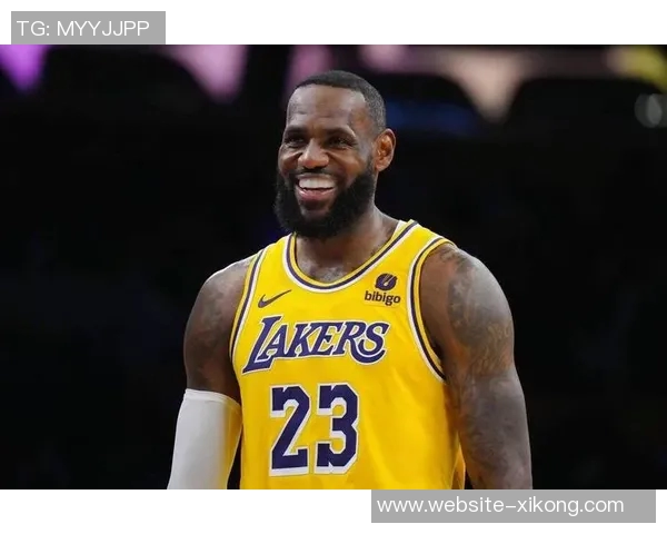 詹姆斯因伤缺席五场湖人新三人组磨合计划面临挑战