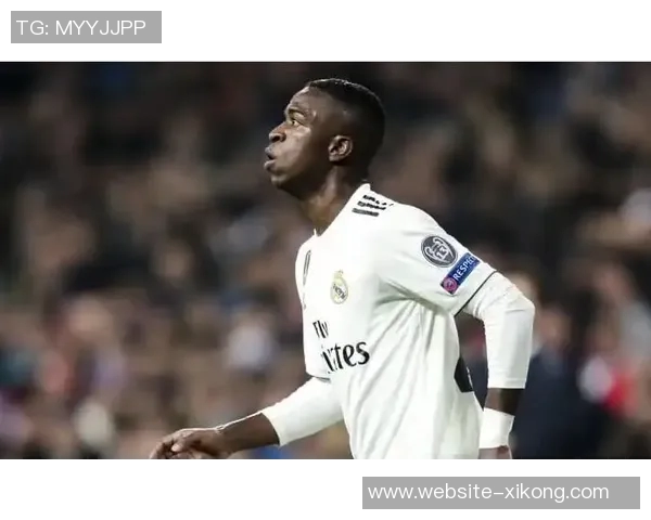 维尼修斯拒绝皇马税后2000万年薪续约报价欲求3000万年薪引发关注