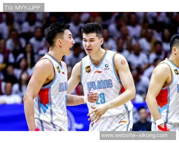 巴特勒空砍31分波杰高效18分两人对决成比赛焦点