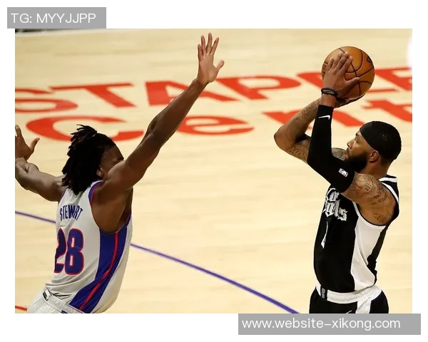 小卡上周表现惊艳场均413分9板43助27断13帽命中率高达5850971