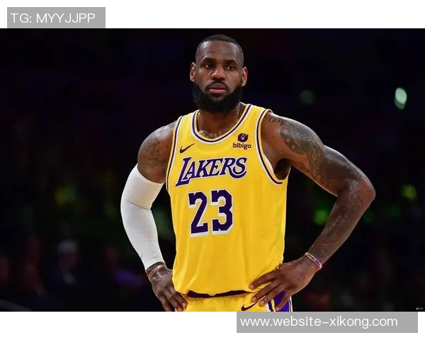 詹姆斯状态回暖过去7场表现出色场均279分79板76助命中率高达55 詹姆斯状态回暖过去7场表现出色场均279分79板76助命中率高达55