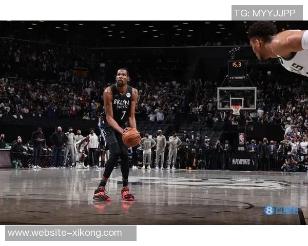 杜兰特赛季新高五次盖帽展现防守实力称赞位置选择至关重要