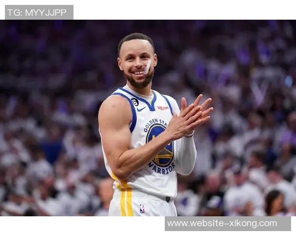 库里谈伤情：血痕源于对湖人比赛实际情况并不严重