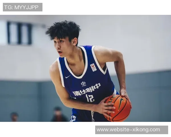 管子煜加盟联赛实力如何媒体人揭秘队友背景与快船旧将穆恩经历 管子煜加盟联赛实力如何媒体人揭秘队友背景与快船旧将穆恩经历