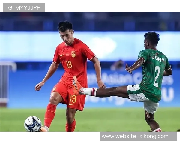 李小恒单刀破门助中国香港逆转孟加拉国比赛精彩瞬间回顾